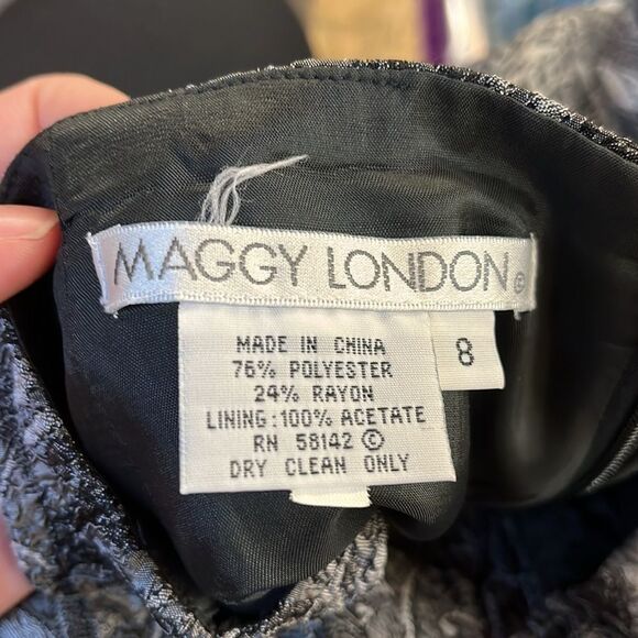 Maggy London Special Occasion Jacquard Skirt size 8 - Picture 3 of 3